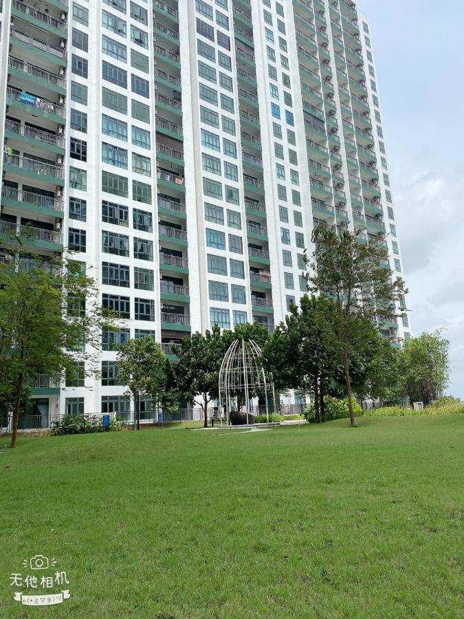 Homenest Jb City Poolview Suite By Cozy Home 新山 外观 照片